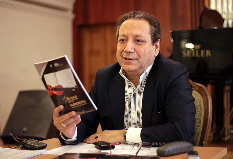 Филармония устраивает распродажу