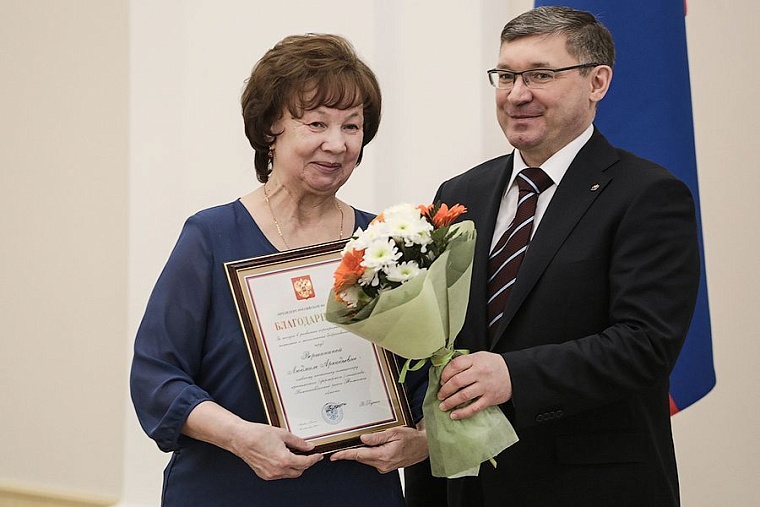 В Тюмени вручили награды выдающимся жителям региона