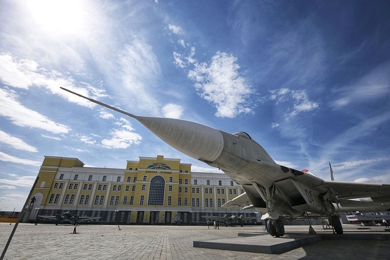 На музейной площадке в Верхней Пышме открыли павильон военной авиации