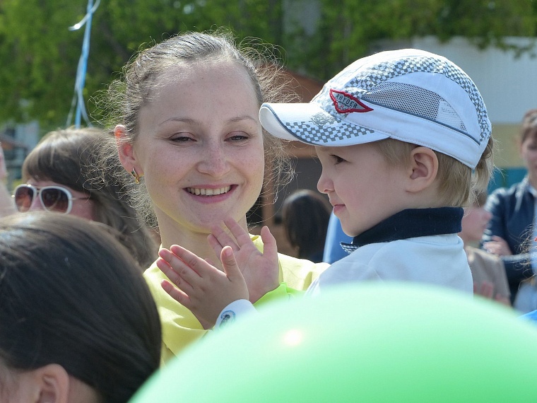Тюменские дети весело стартовали в лето