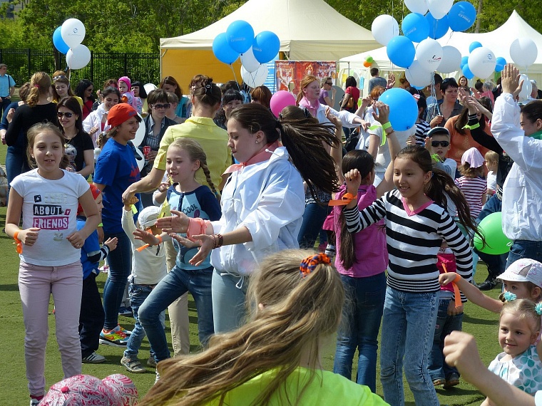 Тюменские дети весело стартовали в лето