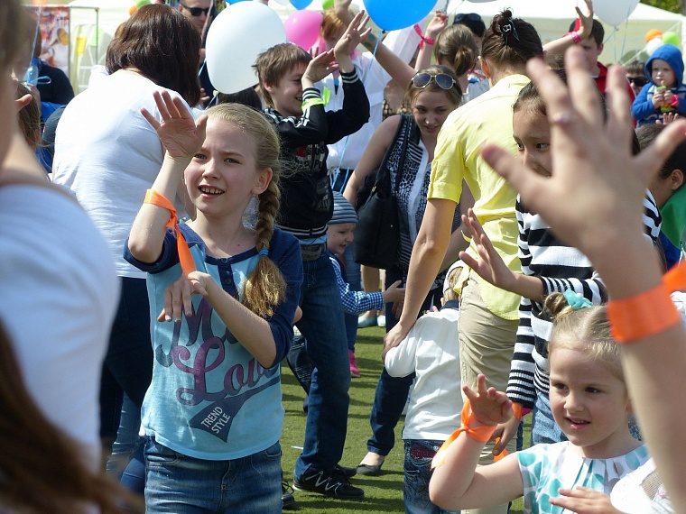 Тюменские дети весело стартовали в лето
