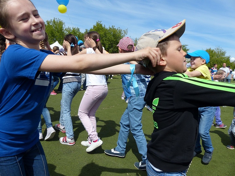 Тюменские дети весело стартовали в лето