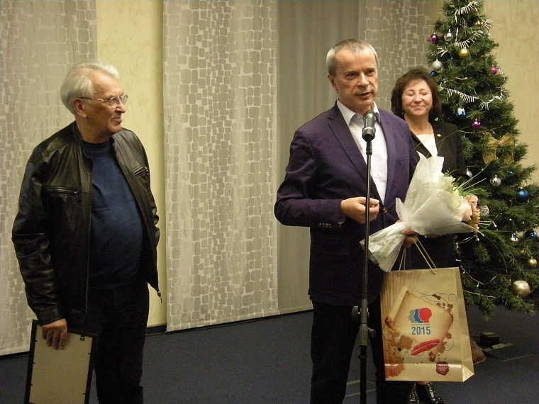 Тюменским писателям вручили литературные премии губернатора