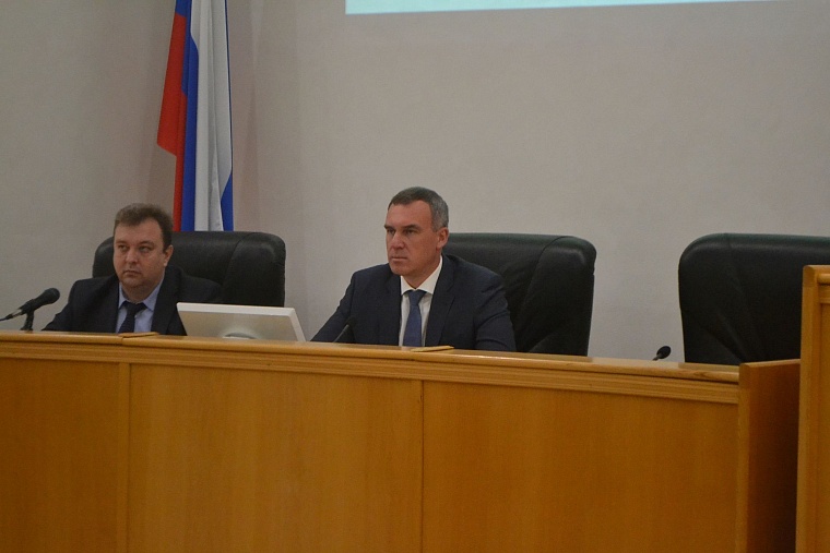 Публичные слушания в Тюмени прошли не по повестке