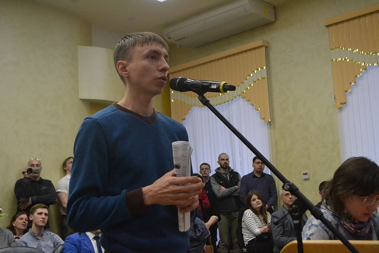 Публичные слушания в Тюмени прошли не по повестке