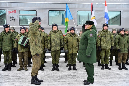 Очередной эшелон с мобилизованными отправился из Тюмени