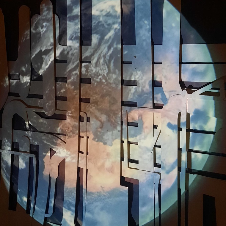 Тюменская выставка, посвященная истории добычи нефти и газа, проедет по городам Ямала