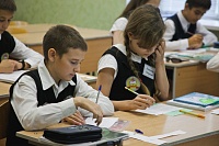 Рособрнадзор открыл горячую линию по количеству контрольных работ в школах