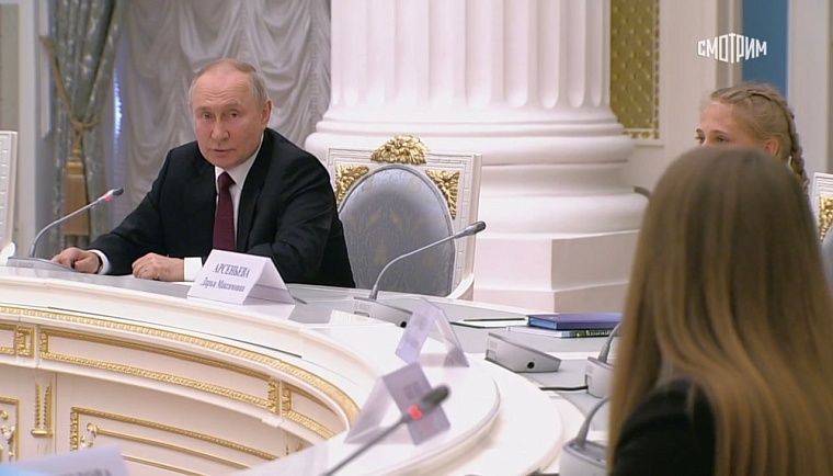 Тюменка с предложением о формировании кадрового резерва в образовании снискала поддержку Владимира Путина