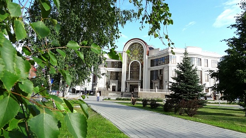 В Тюмени стали больше жениться