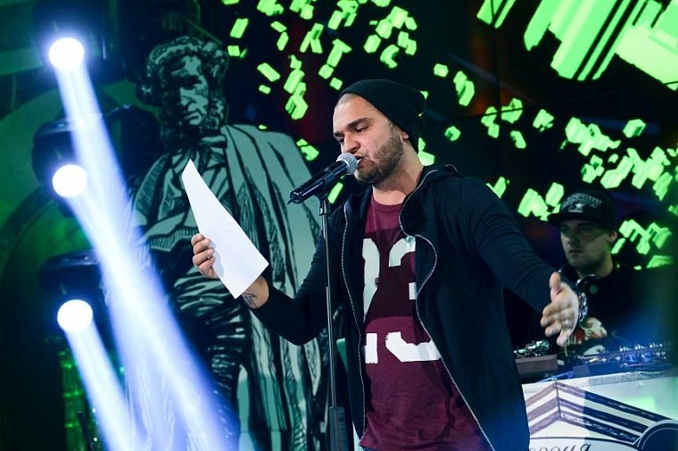 Фееричный Новый год на СТС!