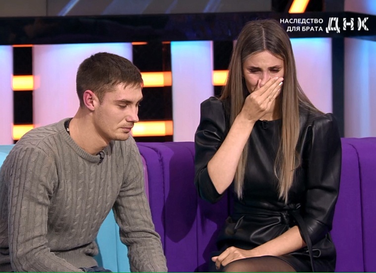 30-летняя тюменка нашла брата через телешоу "ДНК"