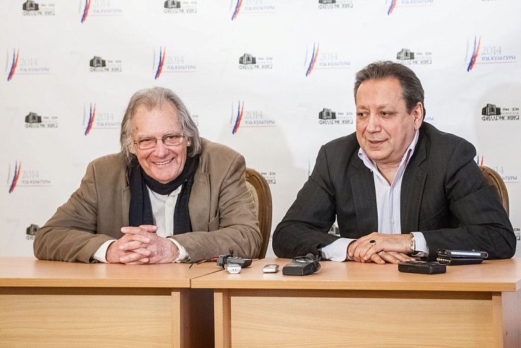 «Христос» шагает по миру из Тюмени