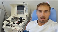 Переболевший коронавирусом чемпион Антон Шипулин сдал кровь на плазму