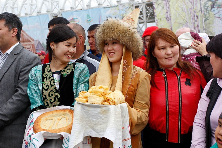 Владимир Якушев: в Тюменской области рады всем национальностям