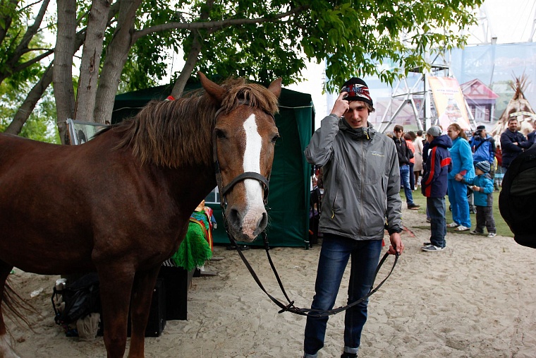 Владимир Якушев: в Тюменской области рады всем национальностям