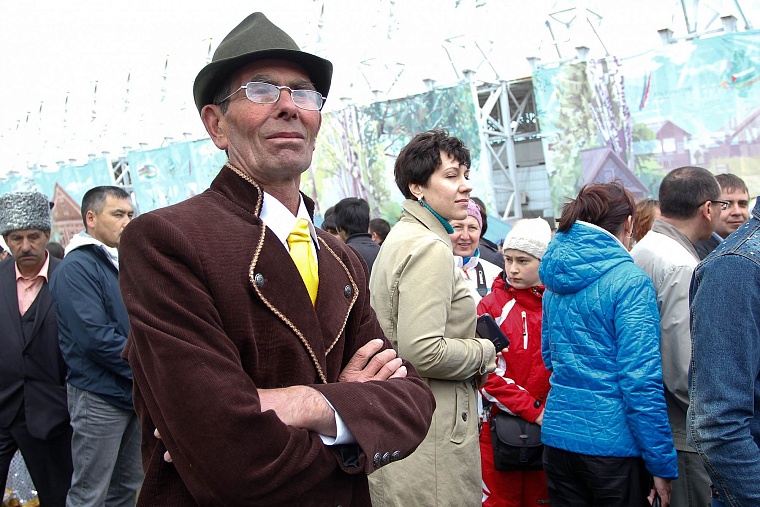 Владимир Якушев: в Тюменской области рады всем национальностям