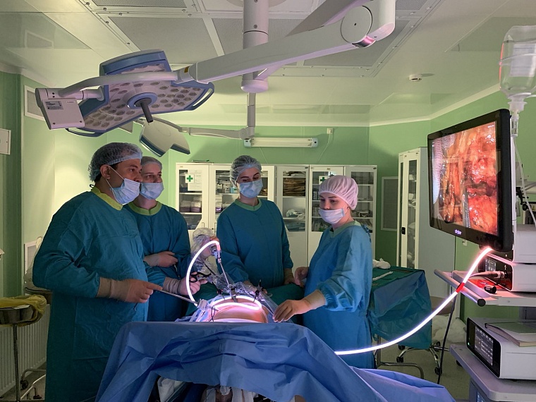 Медгород получил новейшее оборудования для большей точности и меньшей травматичности операций