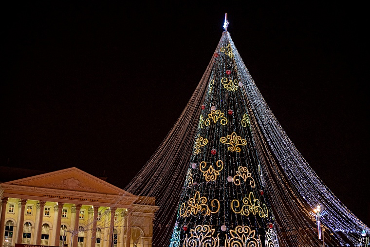 Новогодний маршрут: где тюменцам зарядиться настроением праздника