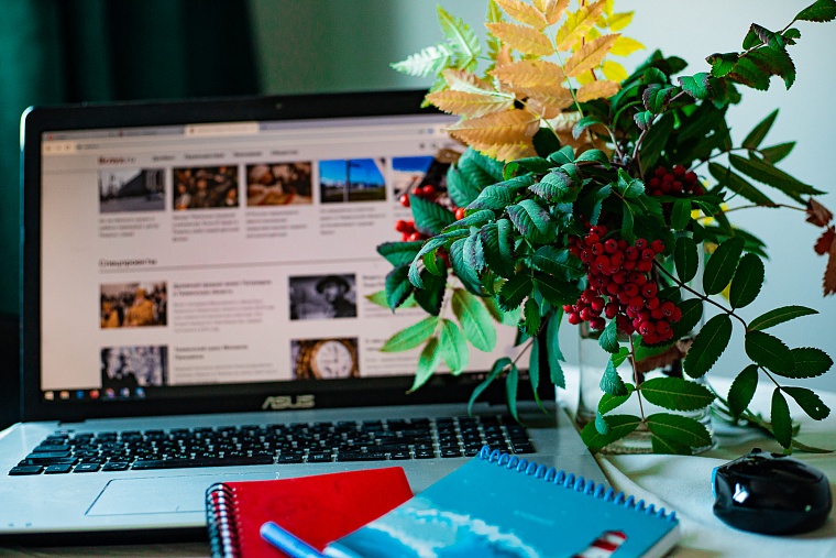 Пока вы спали: гибель российских миротворцев в Карабахе, АЧС свиней в мясе и способы борьбы с осенней хандрой