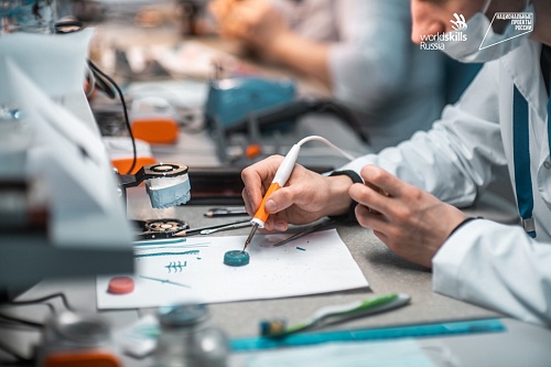 Поболеть за молодых профессионалов из Тюменской области можно онлайн