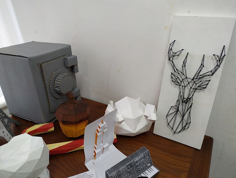 Тюменский велобайкер обучает детей конструированию