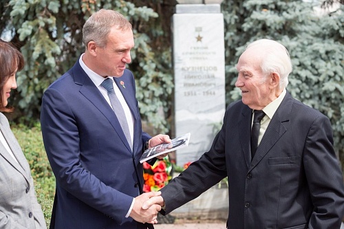 Руслан Кухарук: Книги, основанные на фактах, не дадут нашим потомкам забыть о героизме поколения