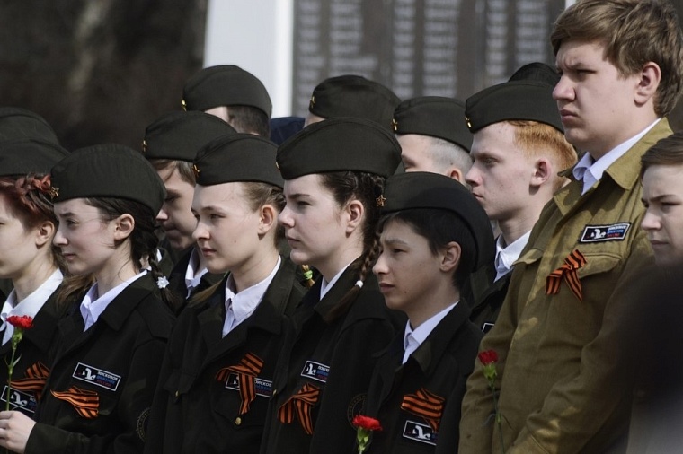 Губернатор Тюменской области встретится с поисковиками