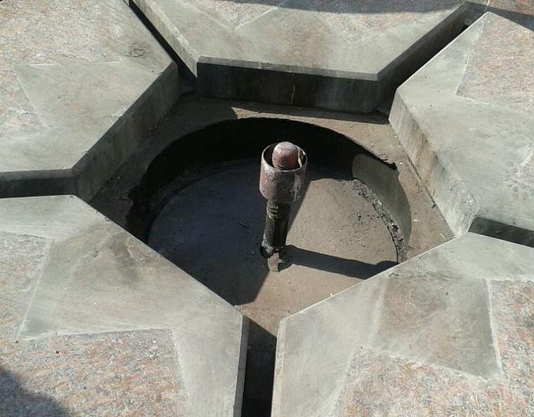 Вечный огонь в Тюмени: как он работает