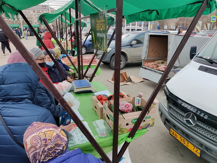 Тобольские орехи и чудо-станок. Чем удивляет ярмарка «Тюменская весна»