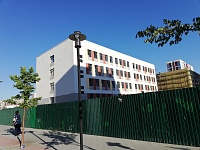 У новой школы в Европейском микрорайоне Тюмени появился адрес