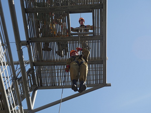 Тюменская авиабаза: огонь не пройдет