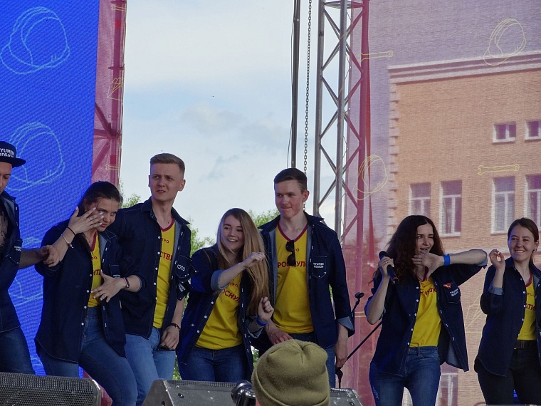 «Чтобы идеи стали проектами»: в Тюмени торжественно открылся форум «Утро»