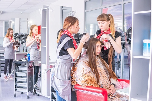 Около двух тысяч тюменцев могут бесплатно переучиться на другую профессию