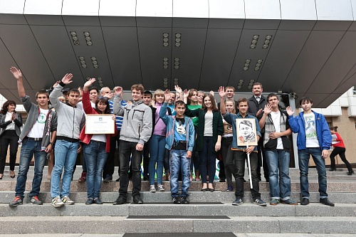 «Муравьи» из Отрядов мэра собрали в Тюмени 6 тыс. мешков мусора