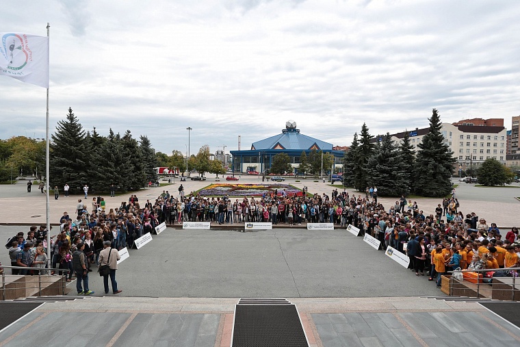 «Муравьи» из Отрядов мэра собрали в Тюмени 6 тыс. мешков мусора