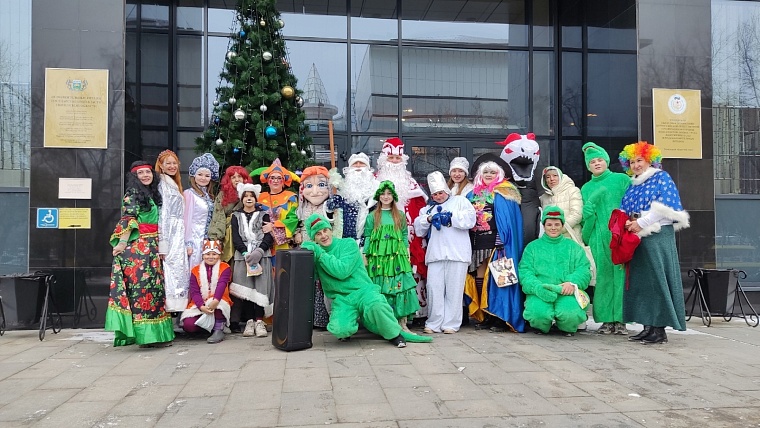 На тюменскую "Ёлку желаний" дети написали 1200 писем