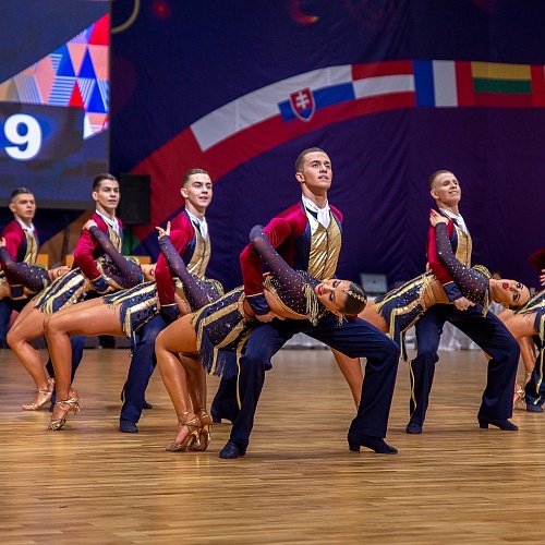 Тюменский коллектив Формейшн Вера стал чемпионом России 2022⠀