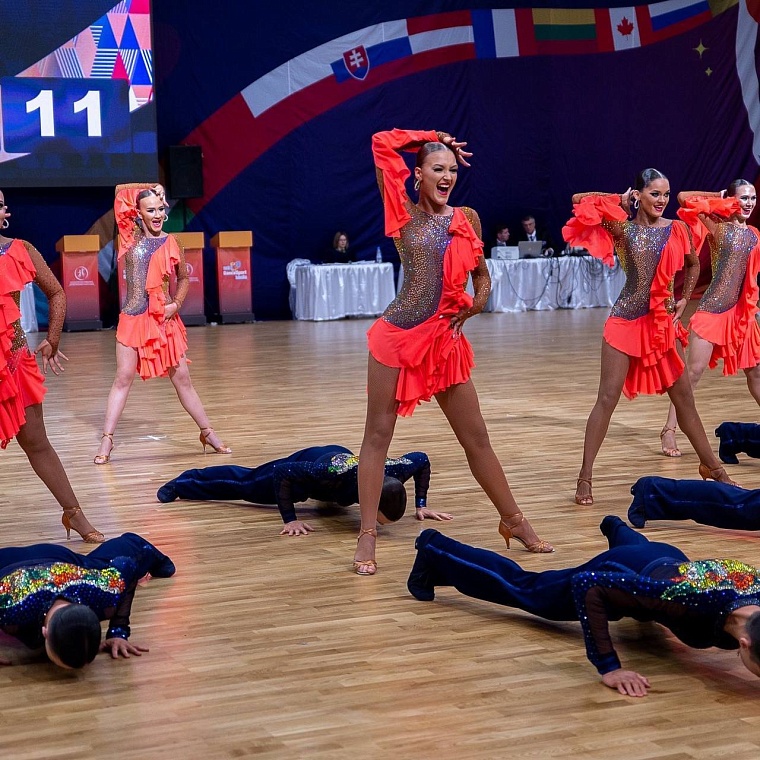 Тюменский коллектив Формейшн Вера стал чемпионом России 2022⠀