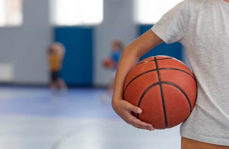 Из Херсонской области в Тюмень прибыли 17 вынужденных переселенцев