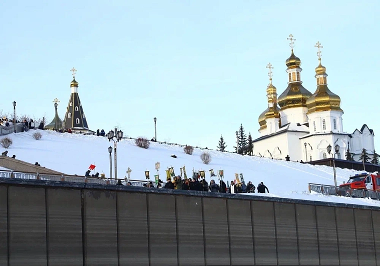Испытано на себе: как окунаться в крещенскую купель