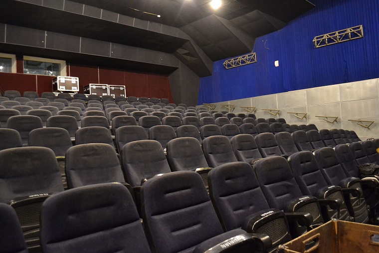 «Космос» здесь: молодежный театральный центр официально открыт