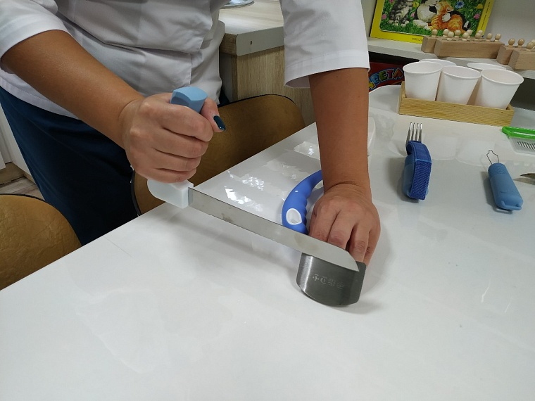 В тюменском "Градостроителе" пациентов ставят на ноги с помощью антигравитации