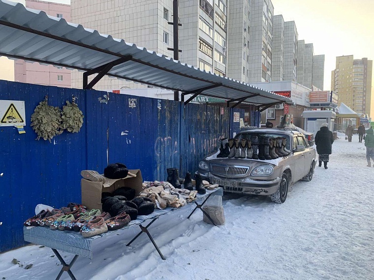 В Тюмени прошли десятки рейдов по несанкционированной торговле на улицах