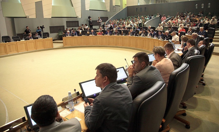 Гордума сама не поняла, как «провалила» голосование по присвоению почетного звания