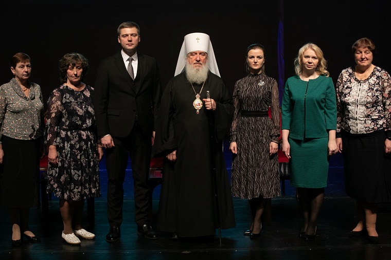В Тюмени на «Филофеевских чтениях» наградили учителей «За нравственный подвиг»