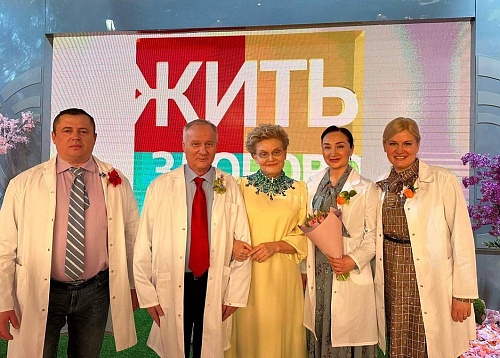 На шоу Малышевой тюменские врачи вспомнят операцию роженицы в Заболотье