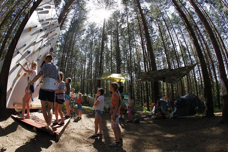 В Тюменской области открылись детские оздоровительные лагеря