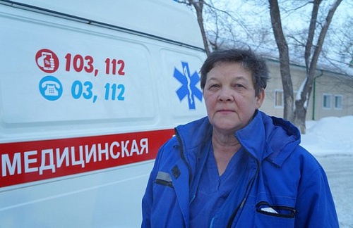 Фельдшер скорой 42 года спасает жизни тюменцев